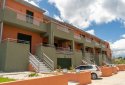 Luxury detached houses close to the airport