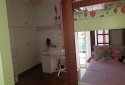 Spacious south suburb apartment 
