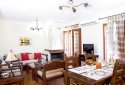 This exquisite new detached villa has a living space of 100 square meters