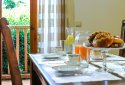 This exquisite new detached villa has a living space of 100 square meters
