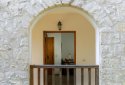 This exquisite new detached villa has a living space of 100 square meters